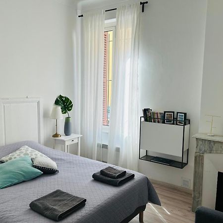 Charmante 3 Zimmer, Stadtwohnung Menton Dış mekan fotoğraf