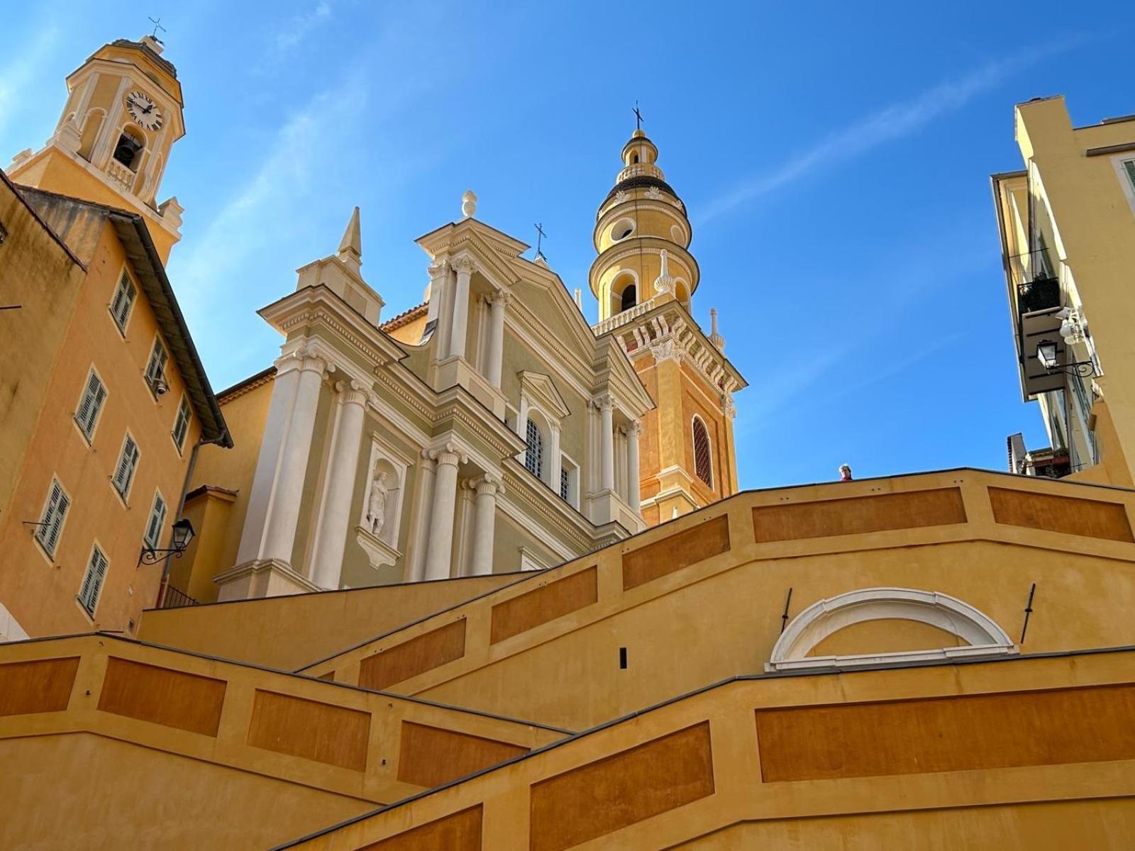 Charmante 3 Zimmer, Stadtwohnung Menton Dış mekan fotoğraf